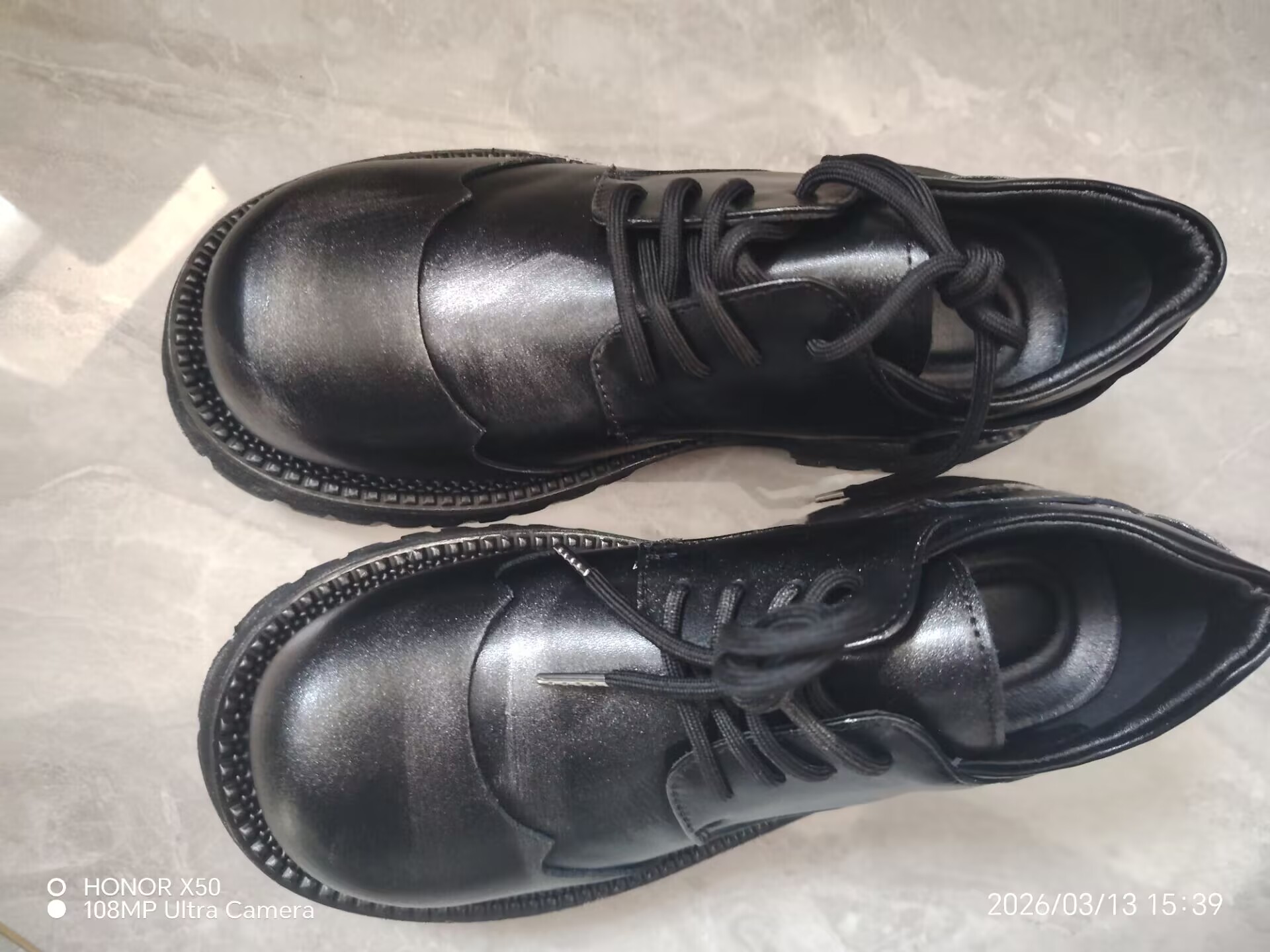 Niszowe, ekskluzywne, brytyjsk – Leather Shoe Polish recenzja i cena